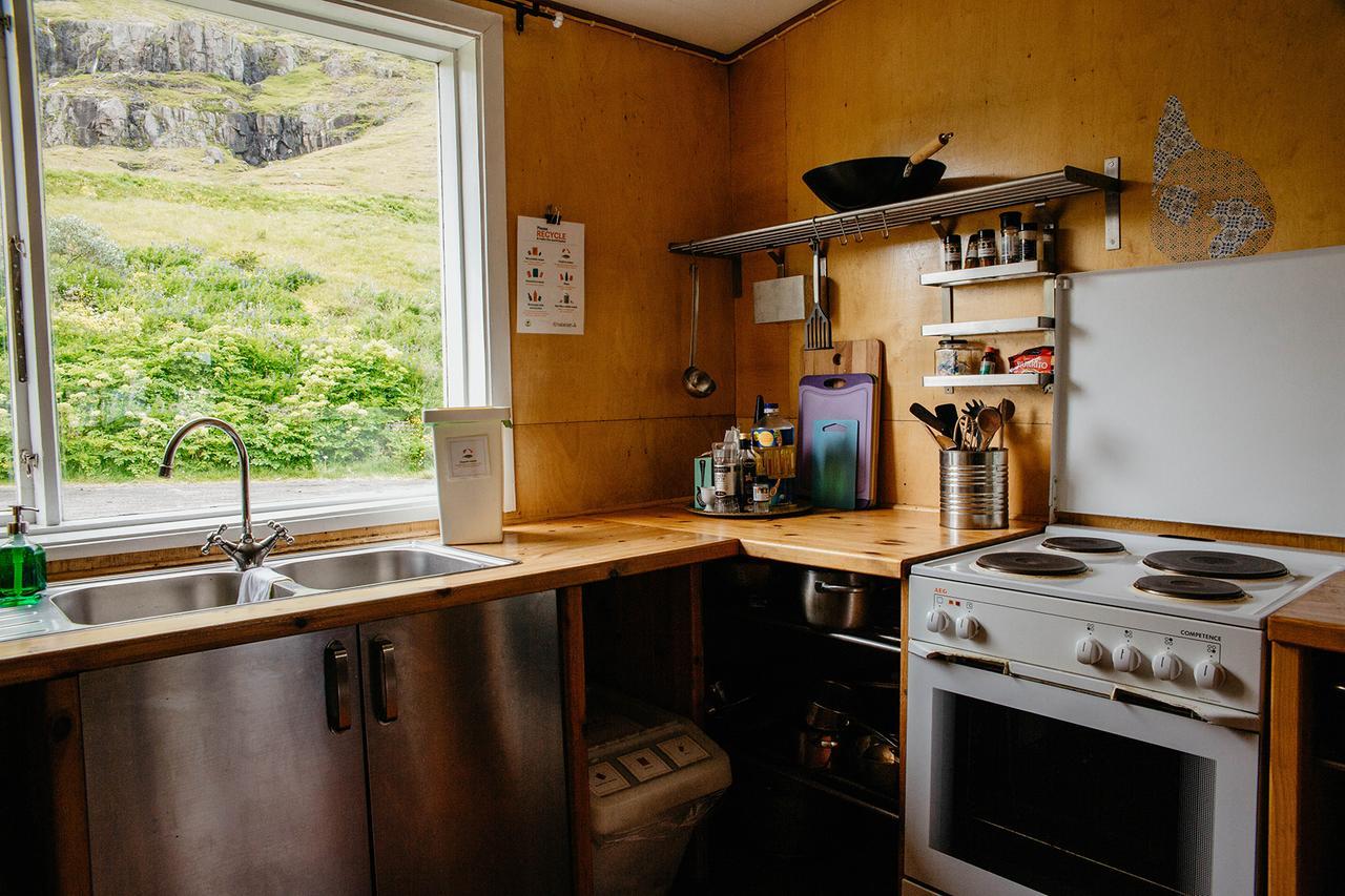 Hafaldan Hi Hostel - Harbour Building Seydisfjordur Экстерьер фото